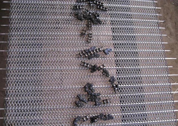 Sprial rod chain driven belt